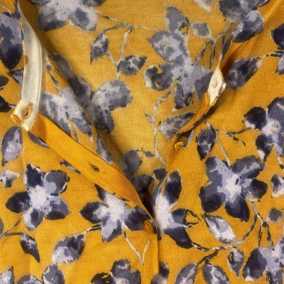 Garnet Hill Cardigan XL Gold Signature Eco Merino Sweater Floral Lightweight - Picture 6 of 13